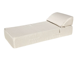 Ткань сад кровать