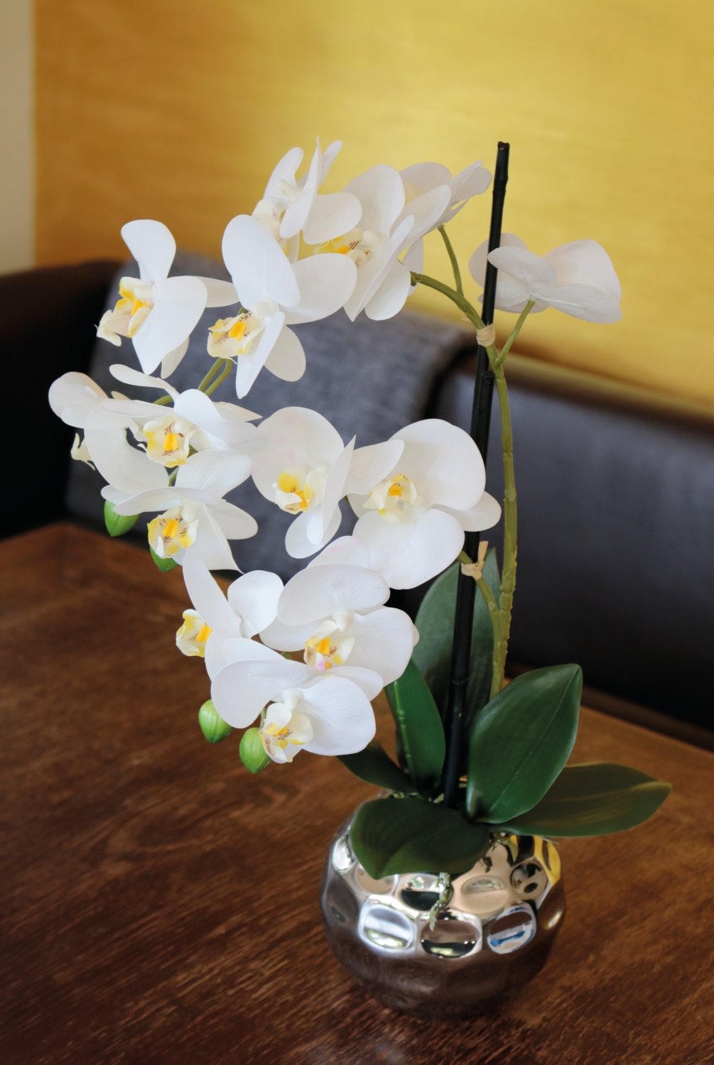 2772 778 a3 Пластиковая орхидея Phalaenopsis, 2-х кратная, горшечная, 45 см, real touch, бежево-белая H-andreas  - Вид №5