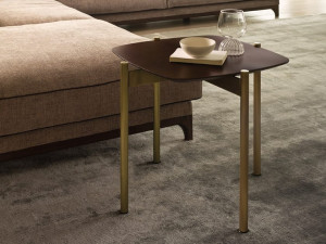 Журнальный столик из шпона для гостиной