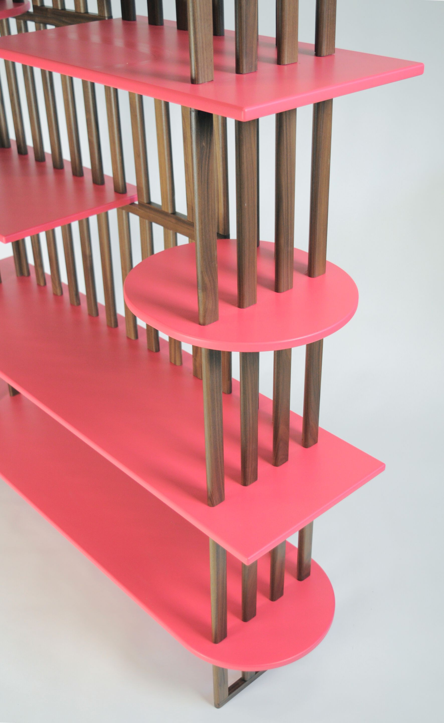 Книжный шкаф из массива дерева с пятью полками Medulum ARCH-00053302 - Вид №5