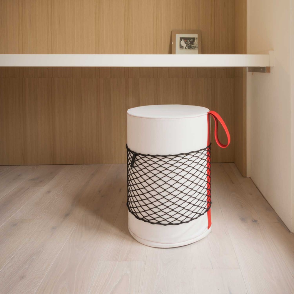 EVRLWBPMRREVER Life Design Дизайнерский табурет с ручкой - Roll Roll Сиденье: чисто-белое, Ручка: красная - Вид №8