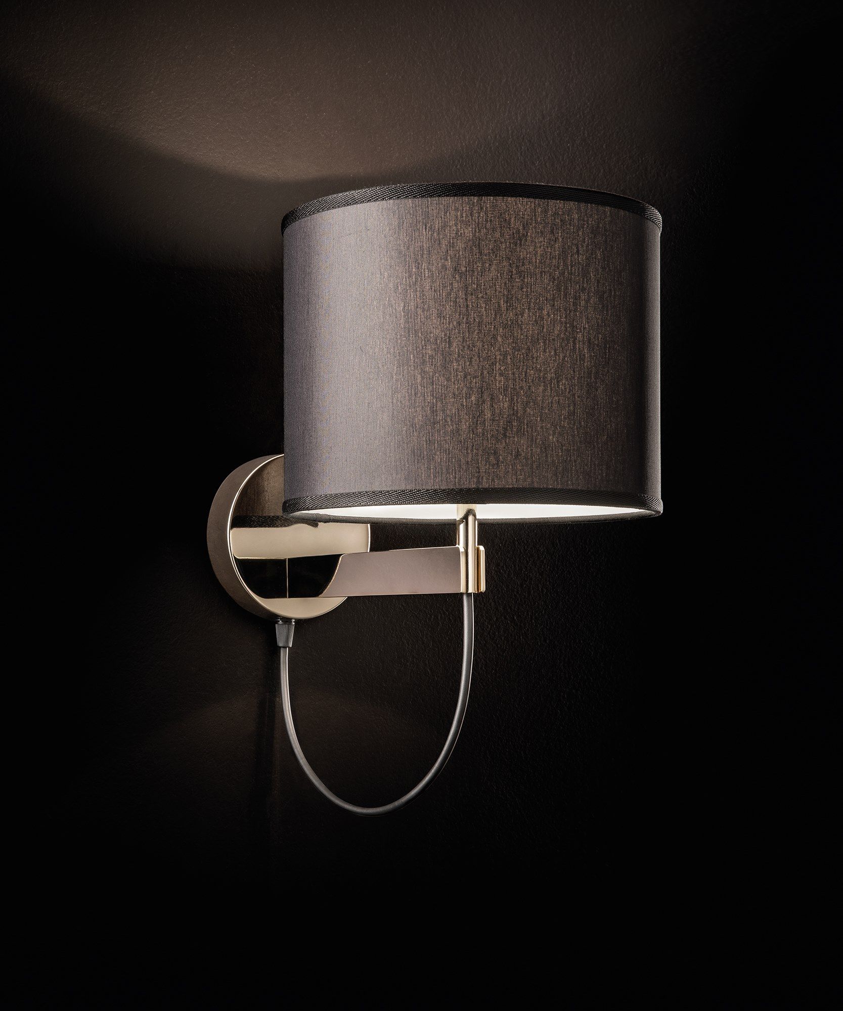 Светодиодный настенный светильник с фиксированным кронштейном Italamp Lily ARCH-00057771 - Вид №1