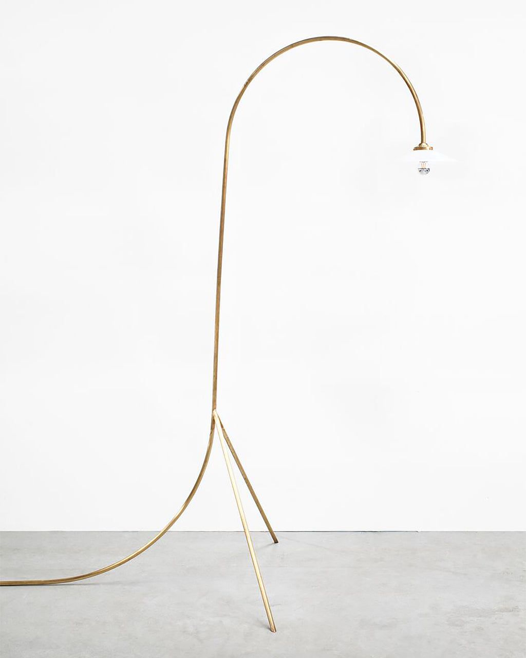 Стальная дуговая лампа valerie_objects Standing Lamp ARCH-00052411
