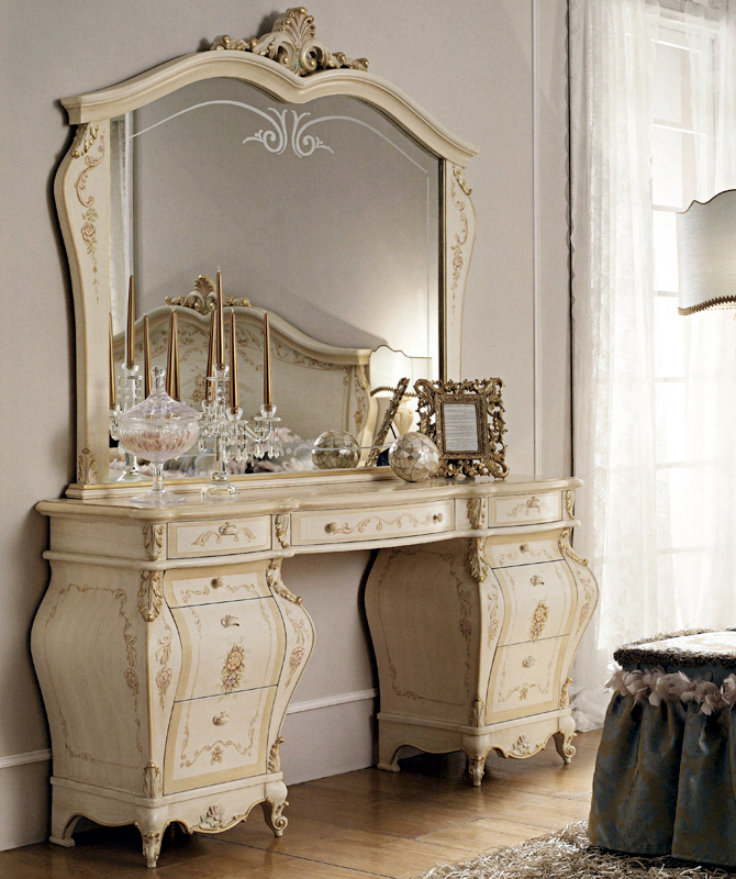 Туалетный столик REGENCY AGM (ALBERTO E MARIO GHEZZANI) C.113 