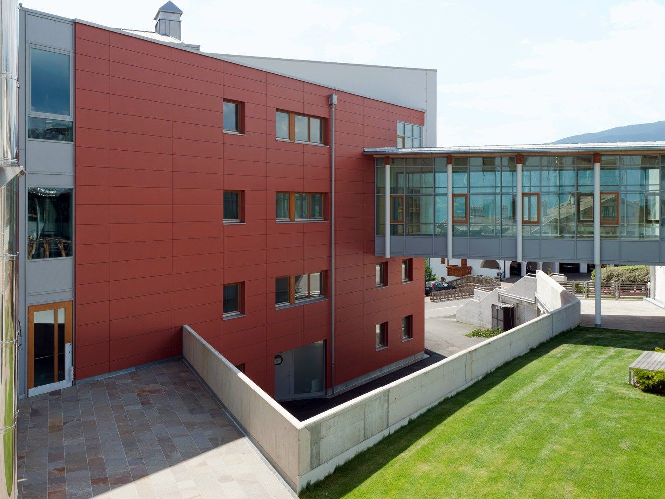 Вентилируемый фасад SWISSPEARL Swisspearl® ARCH-00108950 - Вид №92