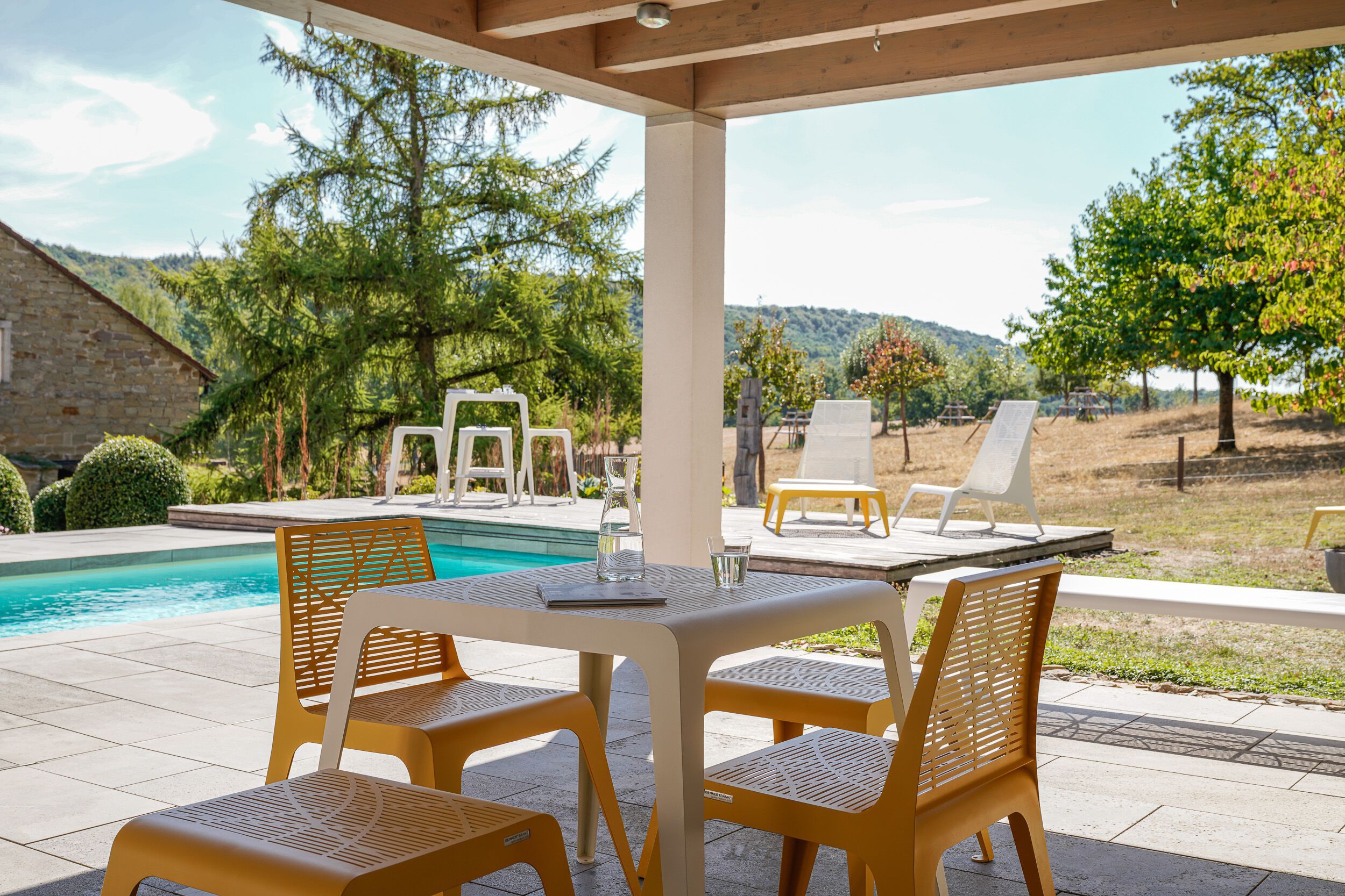 Квадратный стол из нержавеющей стали BENKERT BANKE Chalidor ARCH-00094878 - Вид №1