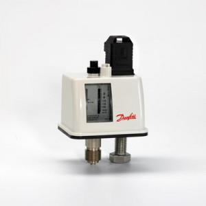 Danfoss BCP — реле давления для котельных установок Реле давления BCP 017B0038