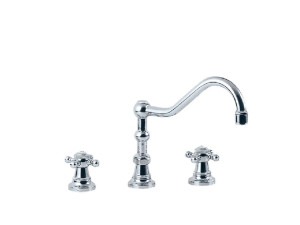 Смеситель для кухни с 3 отверстиями