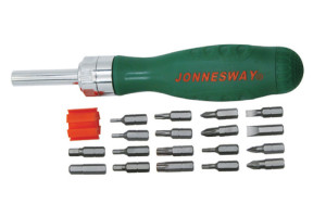 13938673 Трещоточная отверточная рукоятка с набором бит DR0119S Jonnesway