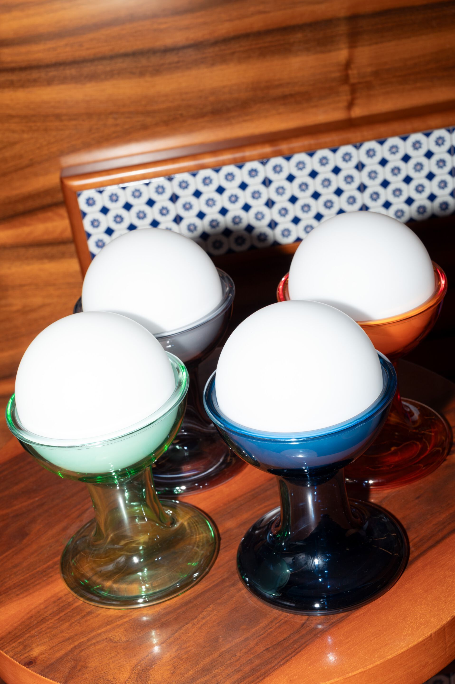 Стеклянная светодиодная настольная лампа Established&Sons GELATO ARCH-00054720 - Вид №50