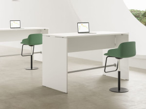 Высокий прямоугольный стол из меламина