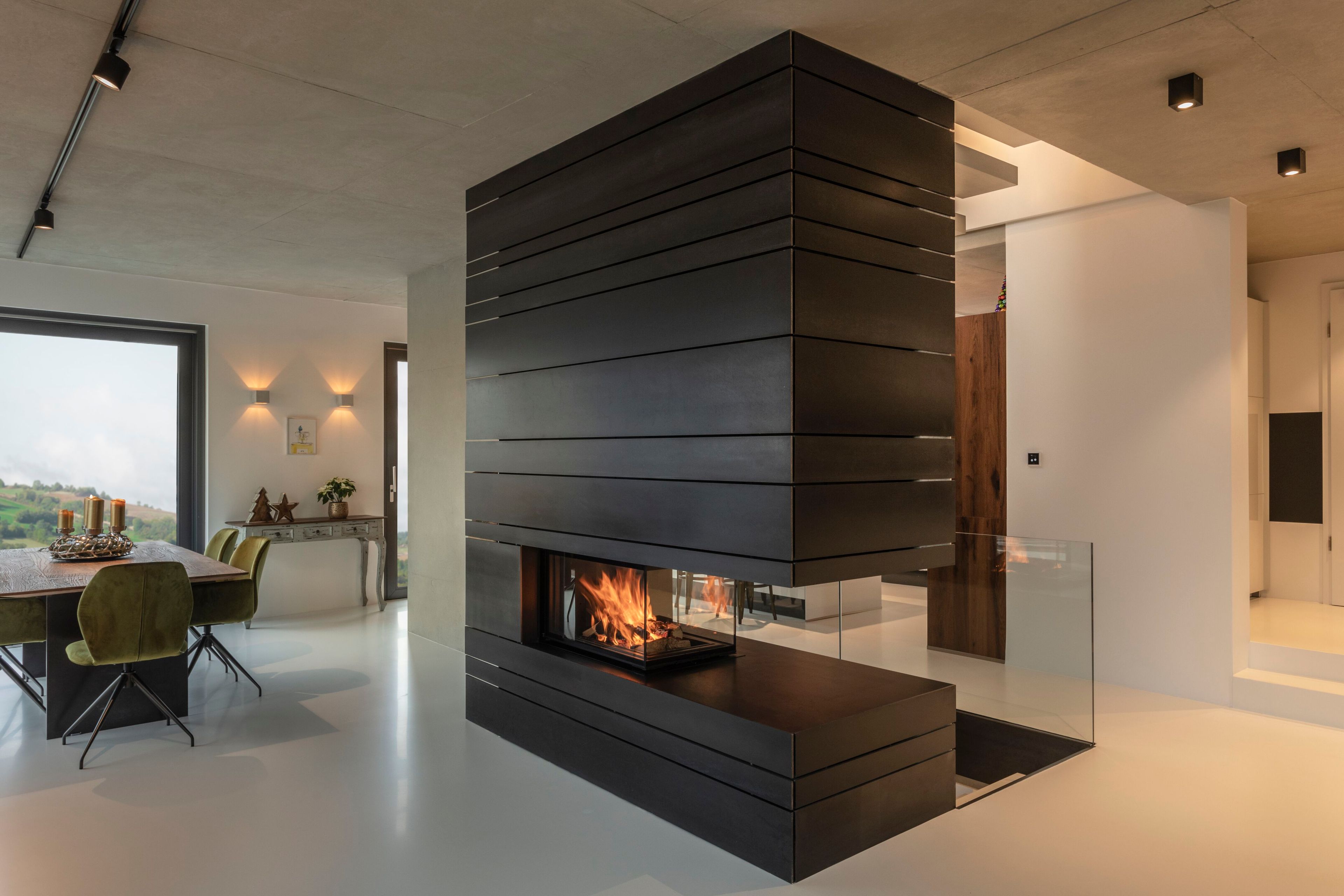 Стальной тройной фасад дровяной камин RÜEGG RIII ARCH-00145191 - Вид №2