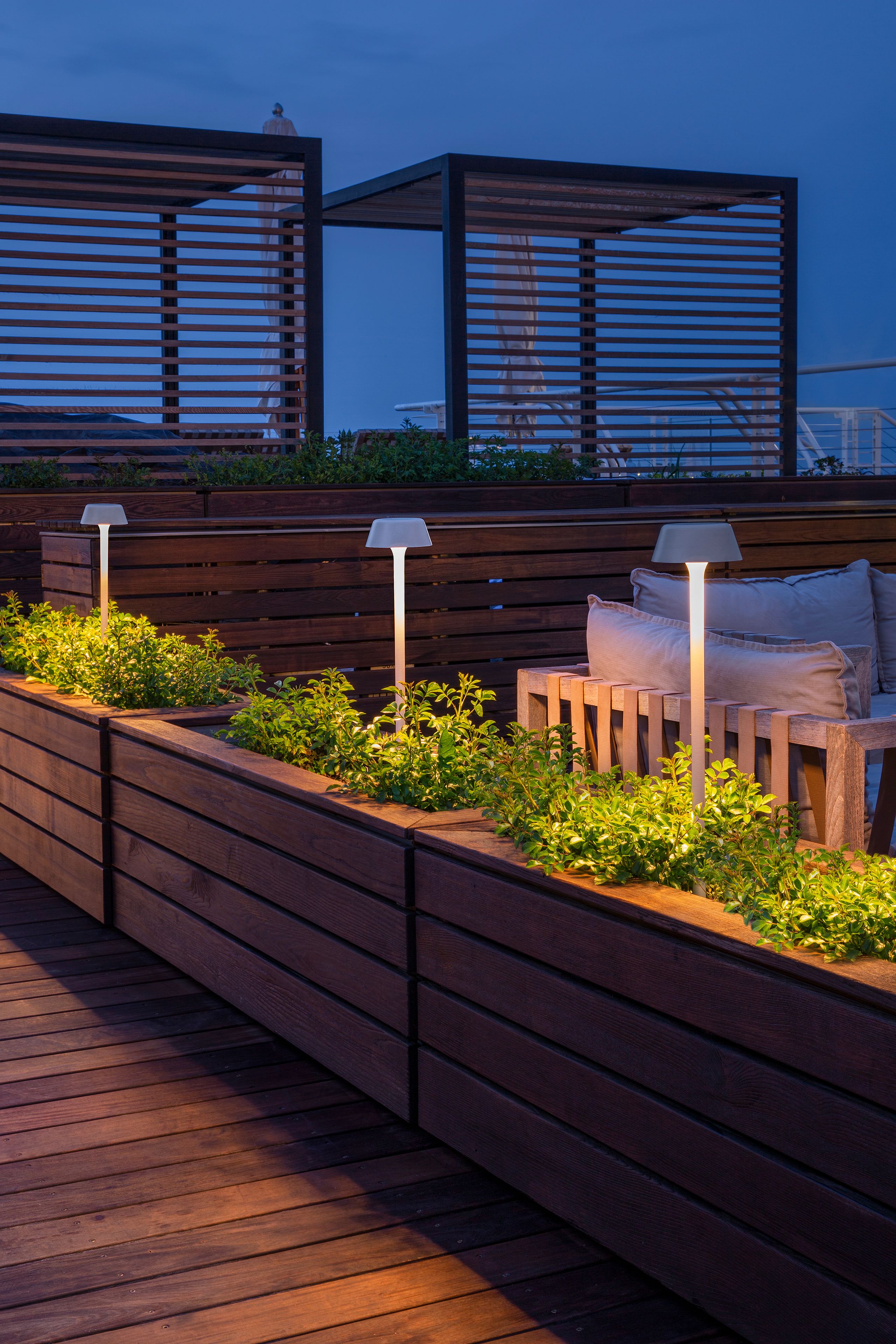 Светодиодная настольная лампа с батарейным питанием Panzeri Firefly in the sky ARCH-00014988 - Вид №9