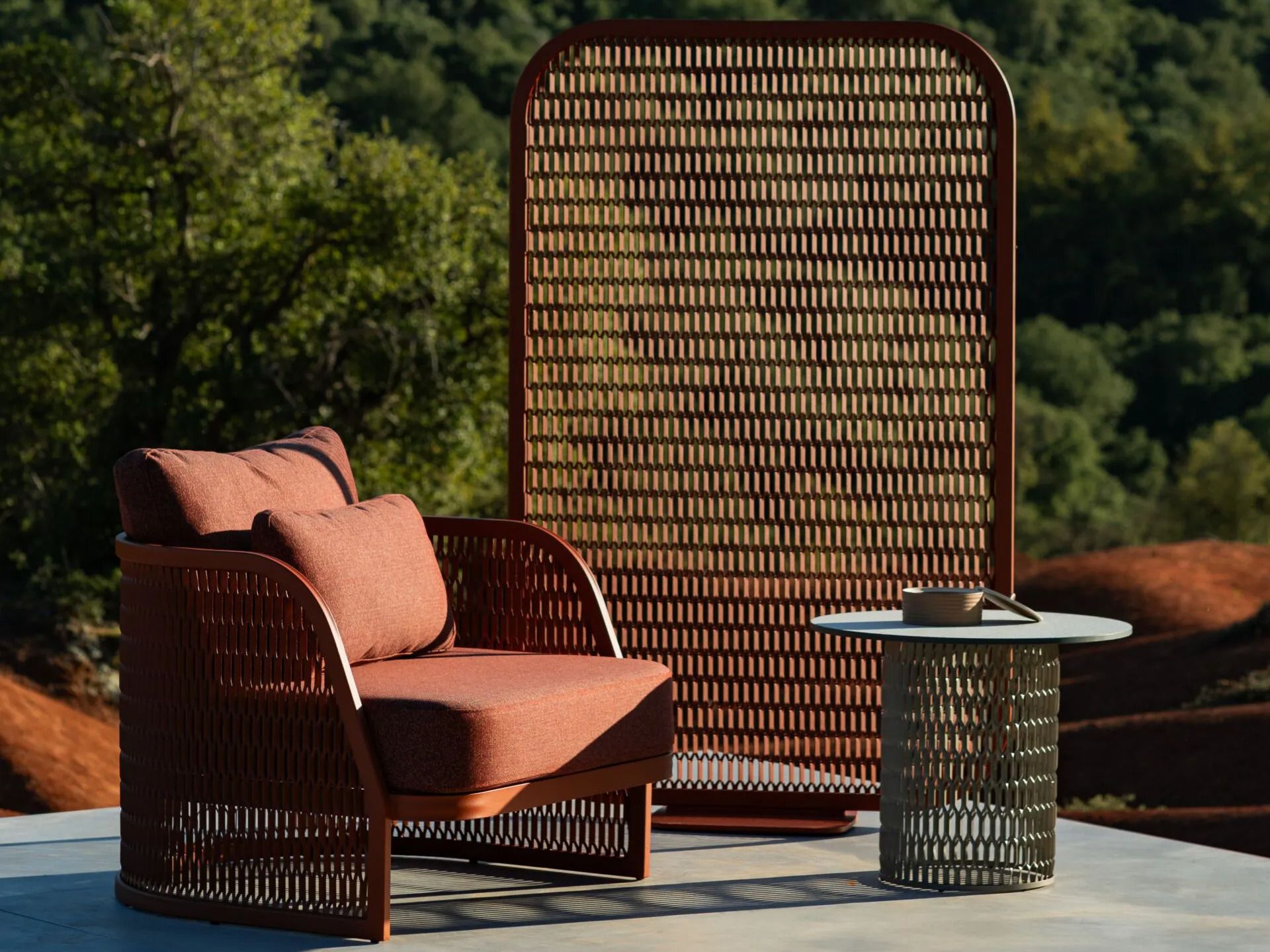 Круглый алюминиевый журнальный столик с порошковым покрытием 10Deka Ventura ARCH-00083334 - Вид №1