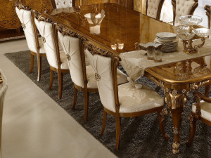 Мягкий стул из ткани