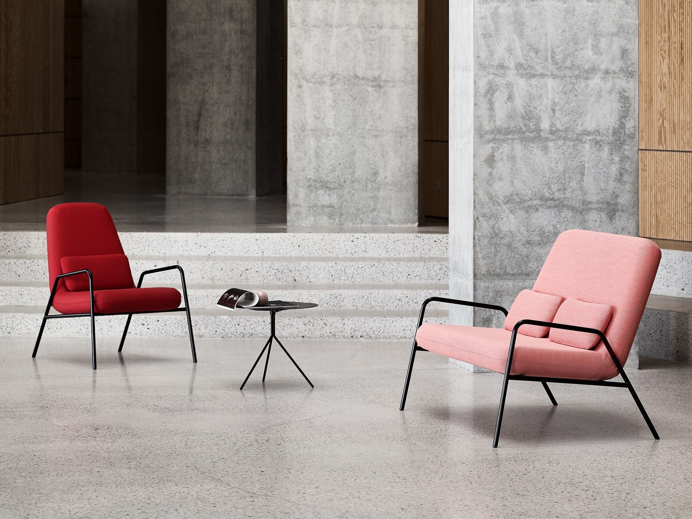 Тканевое кресло с подлокотниками SOFTLINE Nola ARCH-00078800 - Вид №1