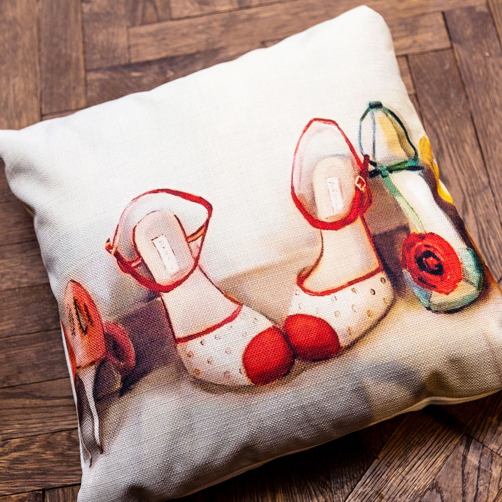 896519572 Арт-подушка «С красным ремешком» Object Desire  - Вид №2