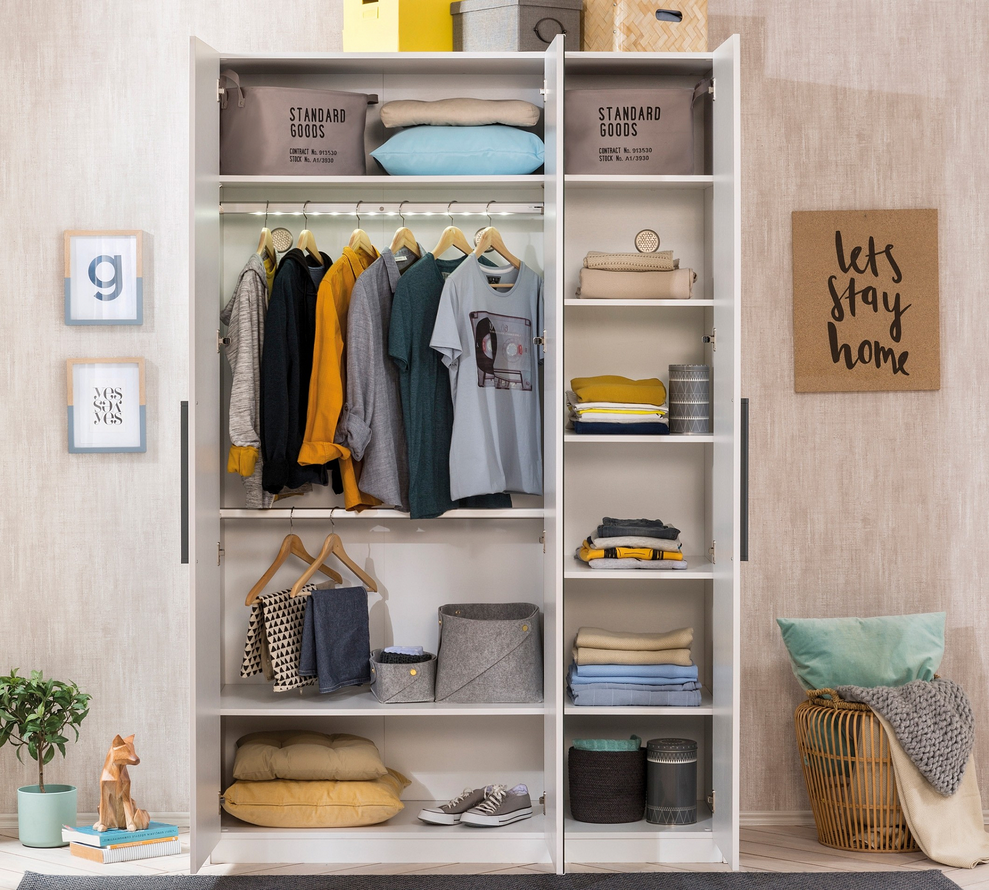 Шкаф трехстворчатый с зеркалом белый White CILEK WHITE 00-3832576 Белый Santreyd  - Вид №1