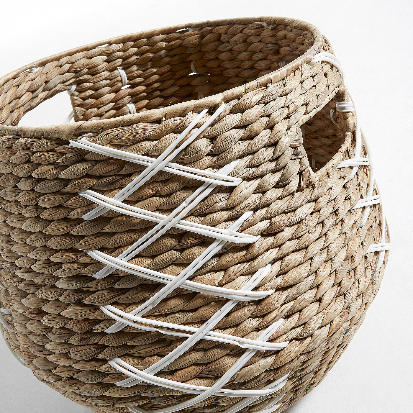 051498 Корзина Ment натуральный, белый пластик La Forma Mode