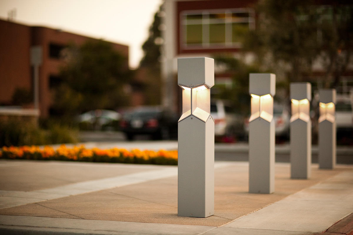 FSRT244 Рыцарский столбик  Forms-surfaces  - Вид №4