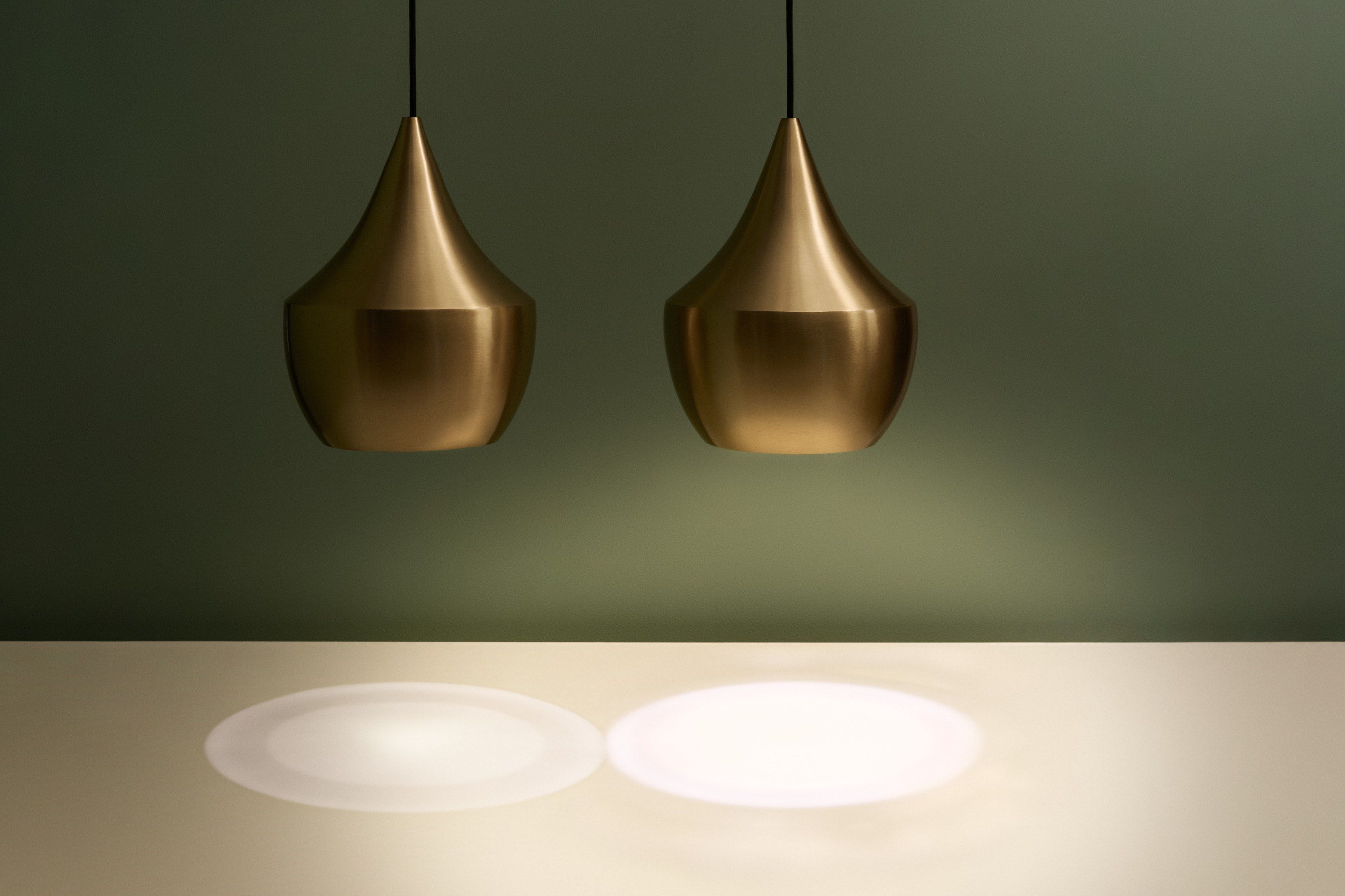 Латунный светодиодный подвесной светильник Tom Dixon Beat ARCH-00141135 - Вид №26