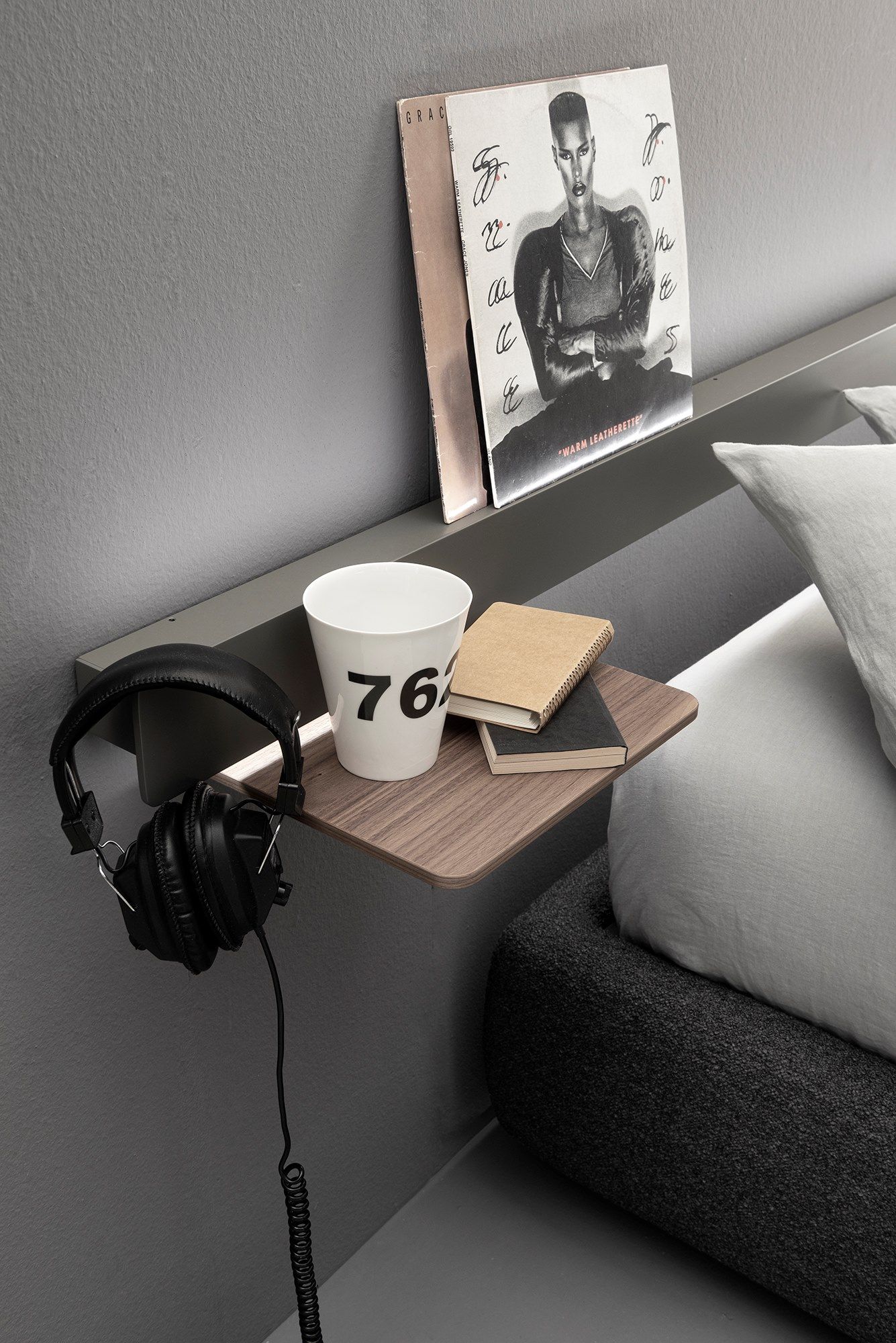 Алюминиевое изголовье с интегрированным освещением Caccaro Groove ARCH-00004012 - Вид №2