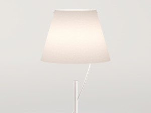 Светодиодная настольная лампа из бумаги и металла