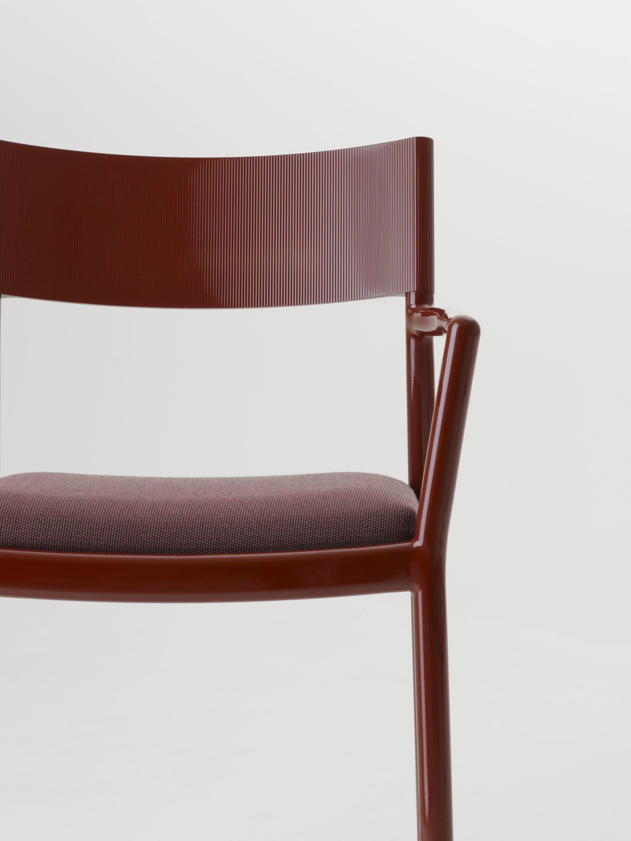 Алюминиевый стул с мягким сиденьем с подлокотниками Kettal Passage ARCH-00049052 - Вид №3