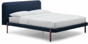 Bolzan Letti Двуспальная кровать с обивкой из ткани Joy