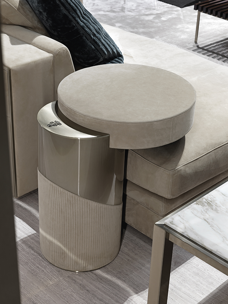 Stinger Маленький стол Visionnaire  - Вид №1