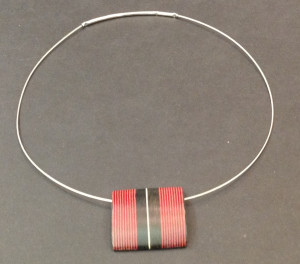 LR29 Колье-кулон, клен, эбеновое дерево Larondelle