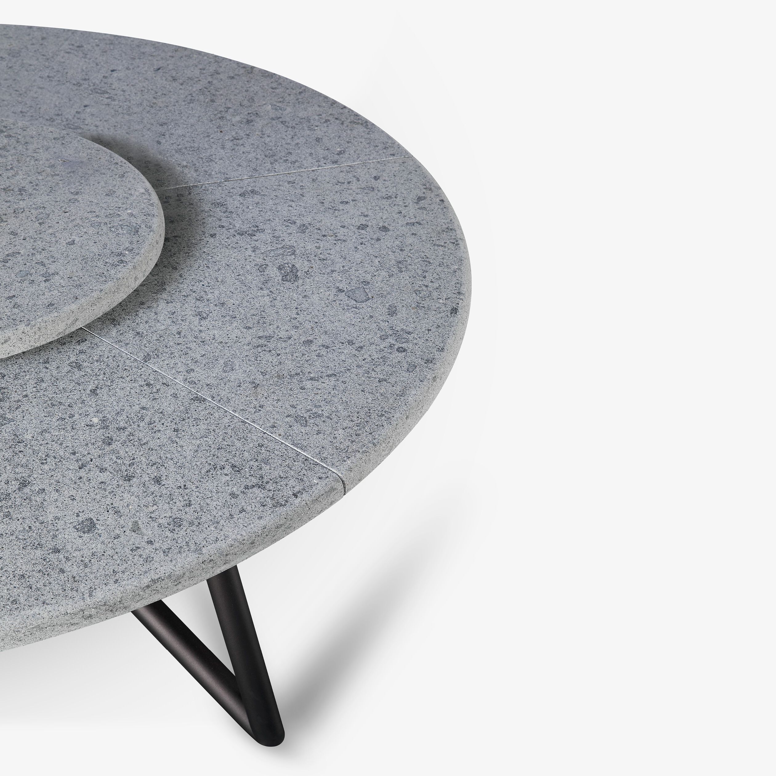 Круглый садовый стол из пеперино с ленивой Сьюзен VELTHA® Hermu ARCH-00065869 - Вид №4