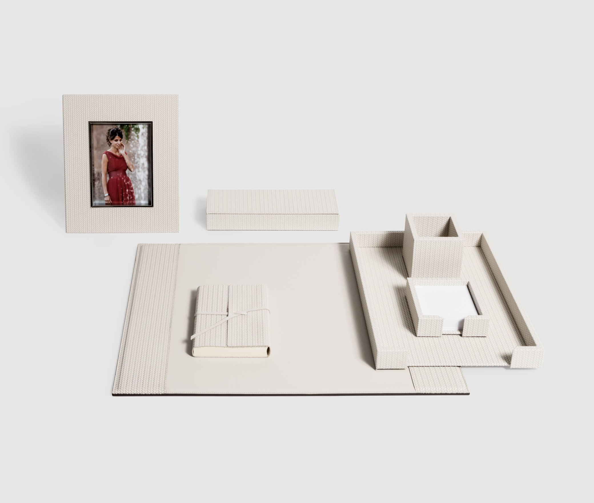 Прямоугольная маленькая шкатулка - 27X9,7XH3,5 см / тканая кожа_coffee Pinetti 00.0347.061.015 - Вид №3