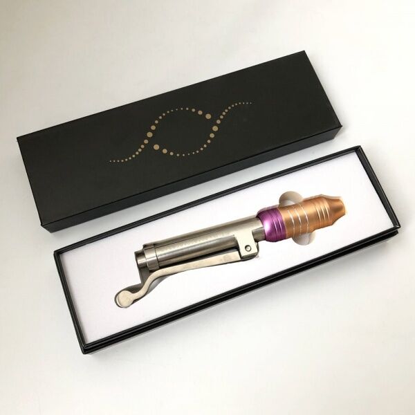 51779 Hyaluron pen Multi-Shot Lux Gold 0,3 ml Аппарат для безинъекционного введения препаратов объемом 0,3 мл Beauty Star 