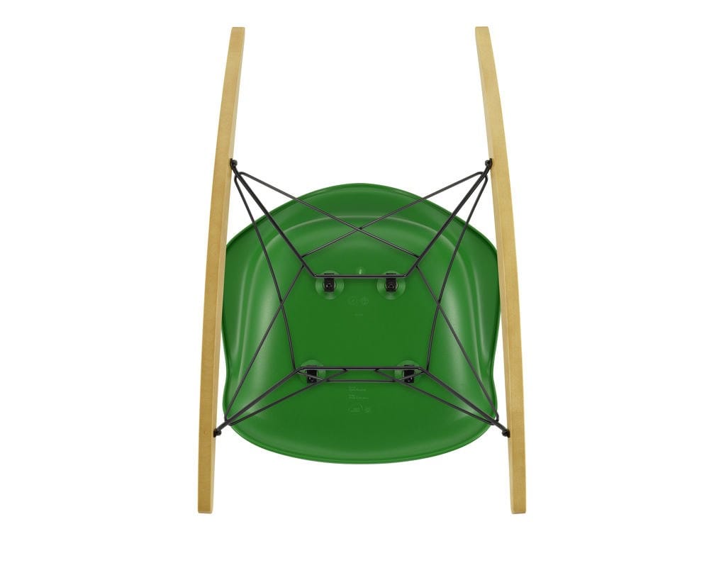 Мягкое тканевое кресло-качалка с подлокотниками VITRA Eames Plastic Chair ARCH-00023828 - Вид №178