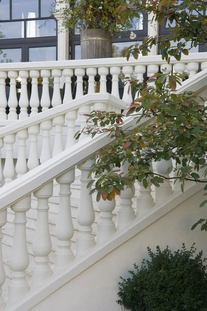 SAS Italia Реконструированная каменная балюстрада sun-id-1481991 - Вид №33