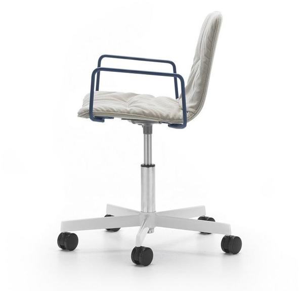 Viccarbe Офисное кресло из ткани с подлокотниками на колесиках Klip sun-id-1393921 - Вид №4