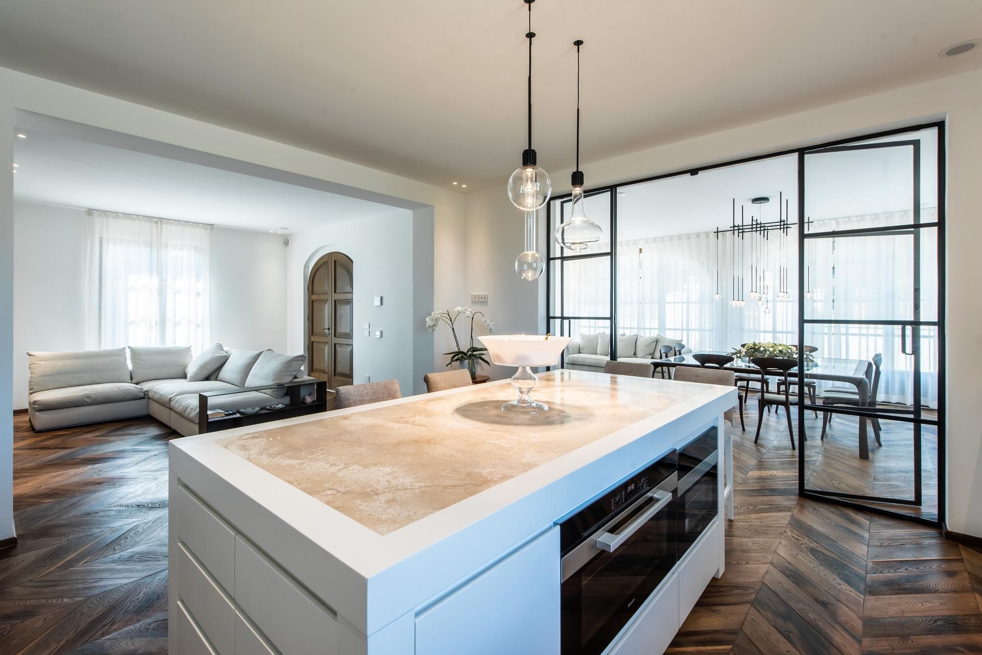 Кухня из массива дерева с островом на заказ GH LAZZERINI Cucina 16 ARCH-00143893 - Вид №6