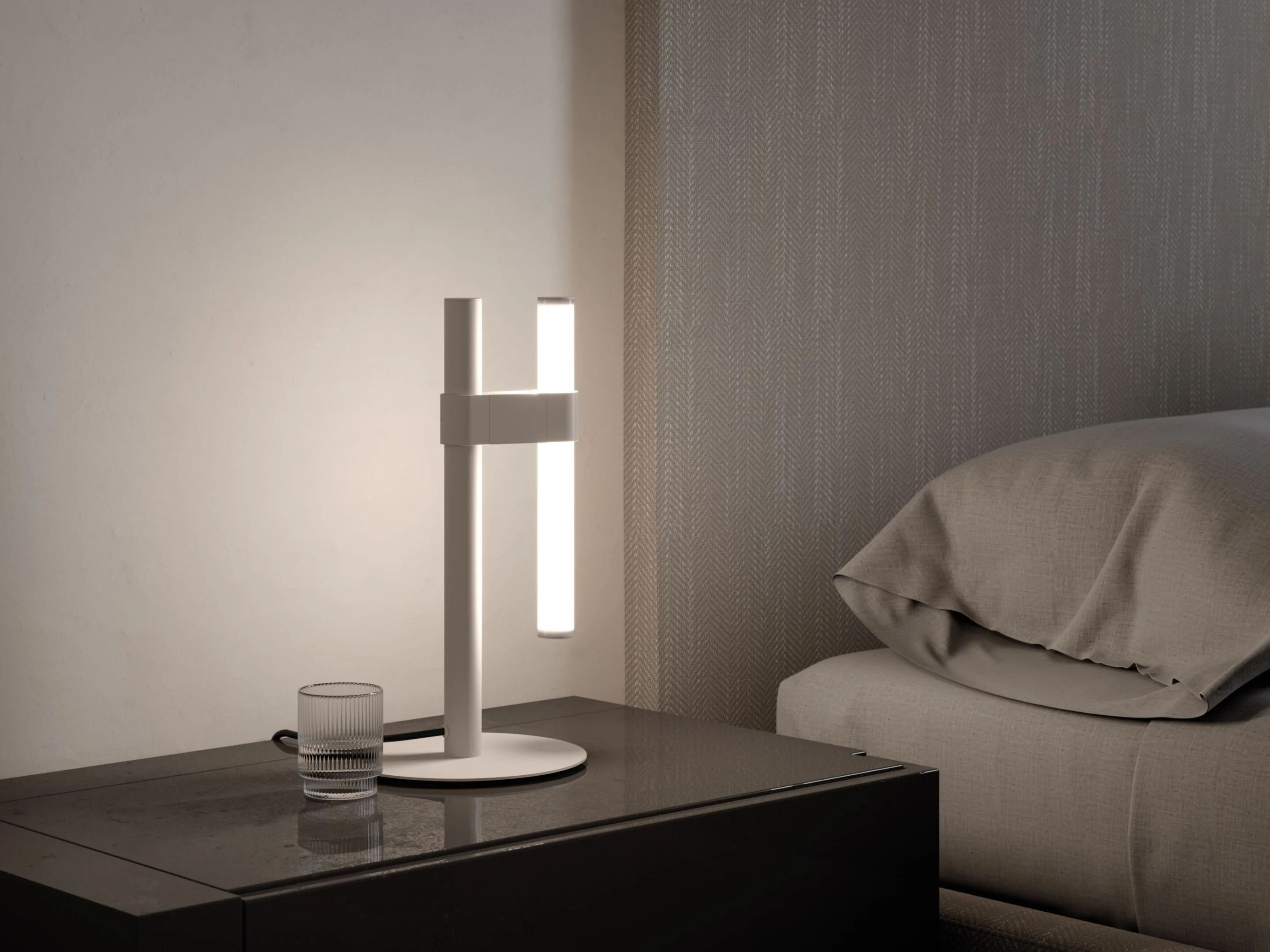 Светодиодная настольная лампа из боросиликатного стекла и металла AXOLIGHT Paralela ARCH-00024748