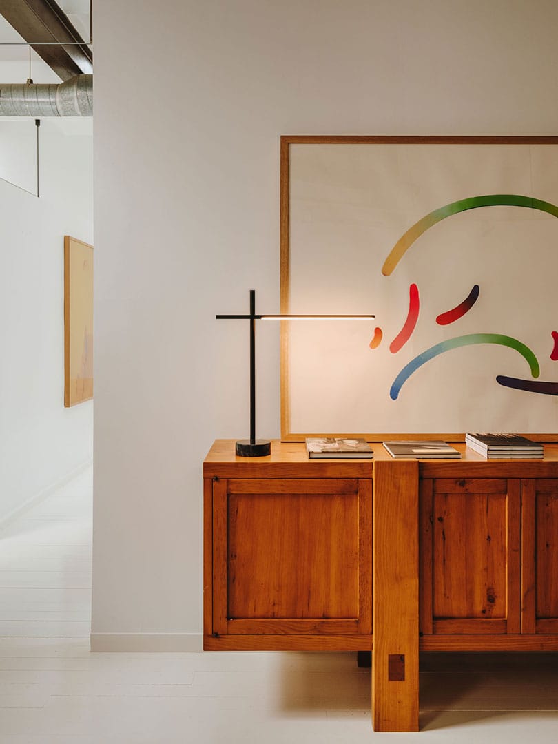 Металлическая светодиодная настольная лампа LedsC4 Tubs ARCH-00077073 - Вид №3