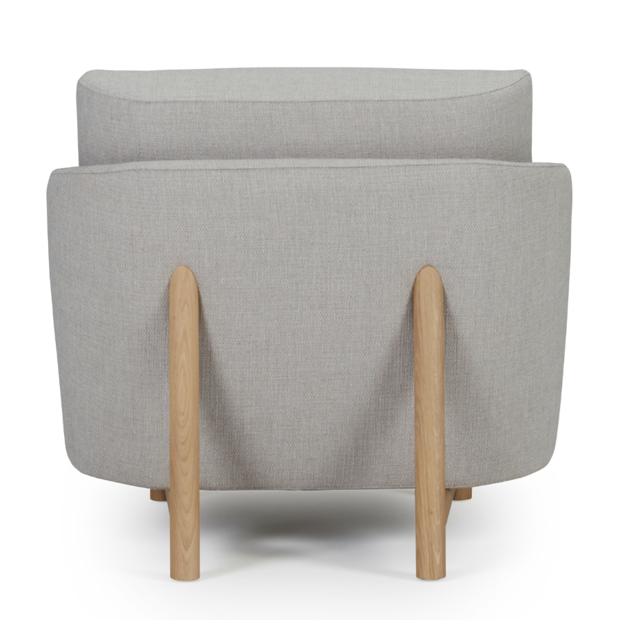 Кресло Tved с ножками из дуба, светло-серое Kragelund 29001202163 - Вид №4