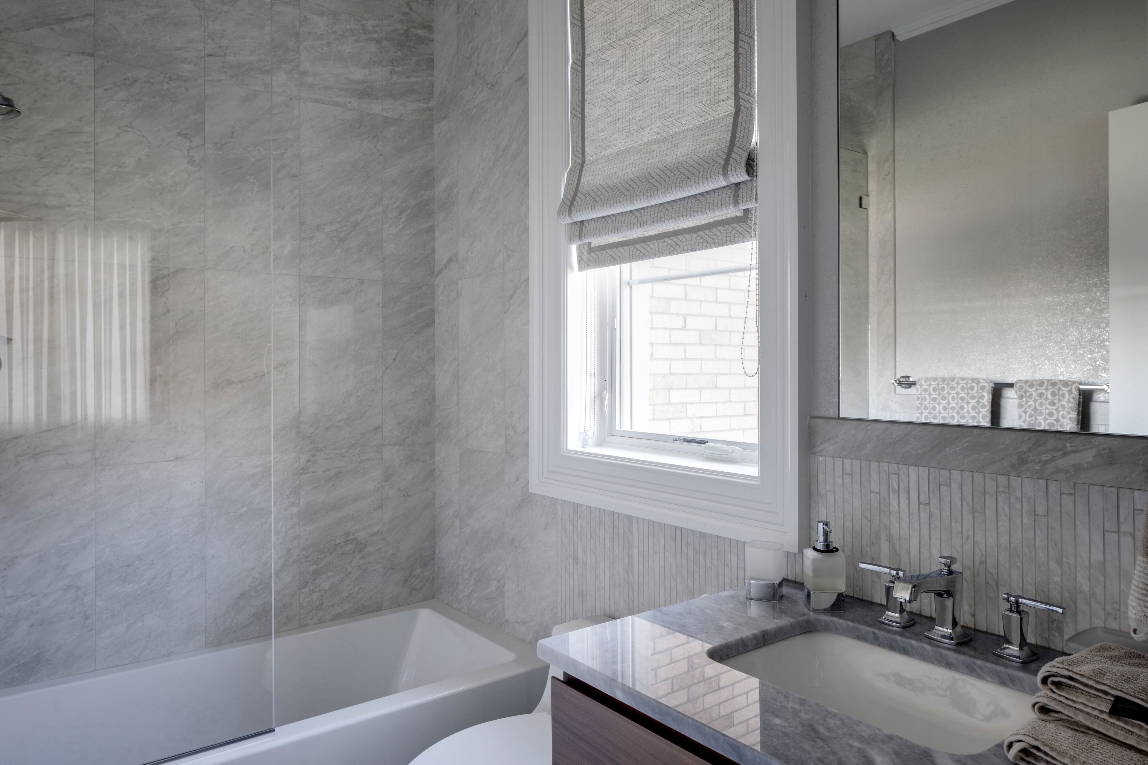 Подвесной умывальник с ящиками Martini Interiors Чикаго-Северный Берег ARCH-00136678 - Вид №1