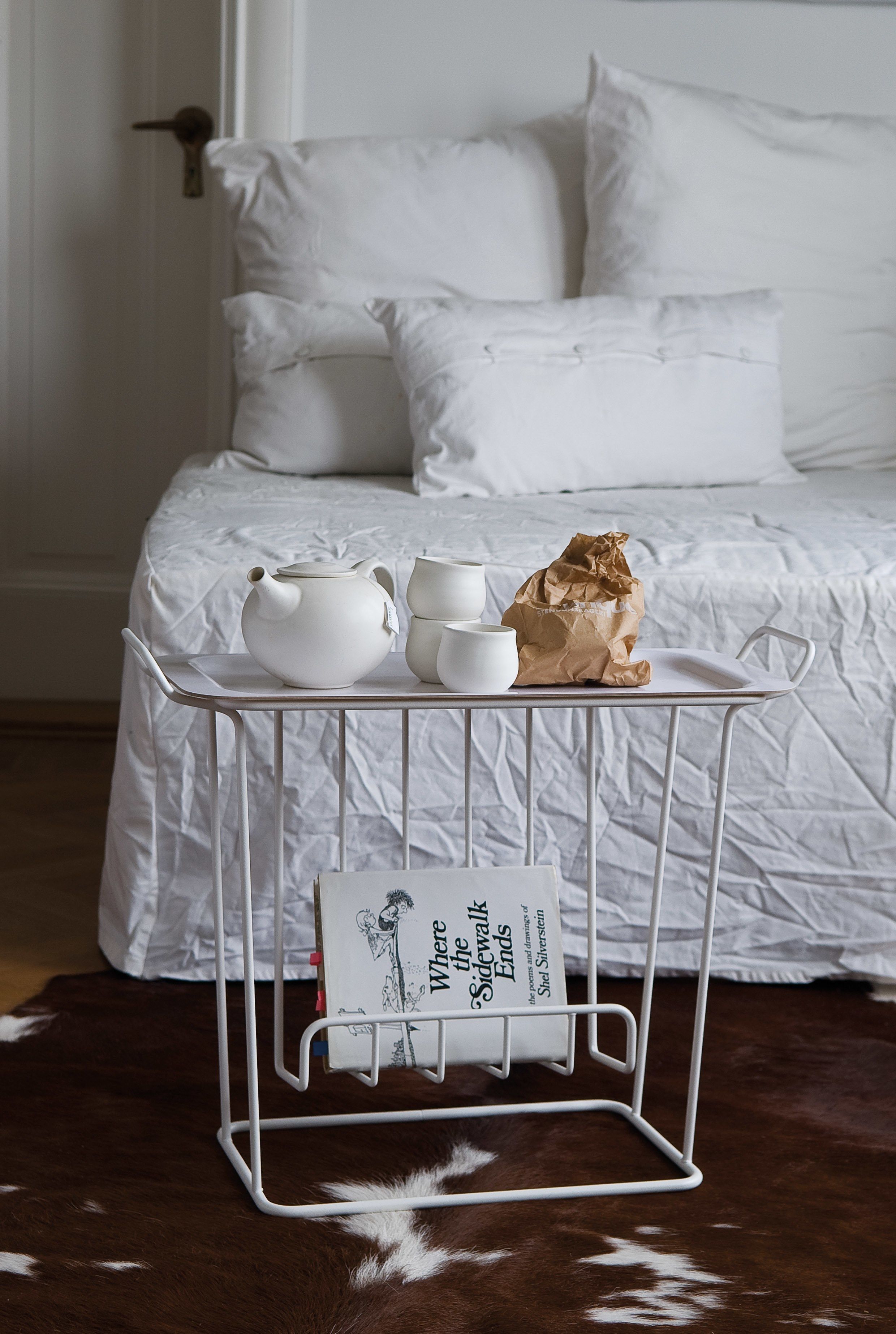 Окрашенный металлический журнальный столик с подносом Maze Classic ARCH-00060254 - Вид №4