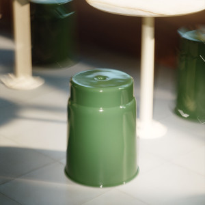 Алюминиевый штабелируемый стул