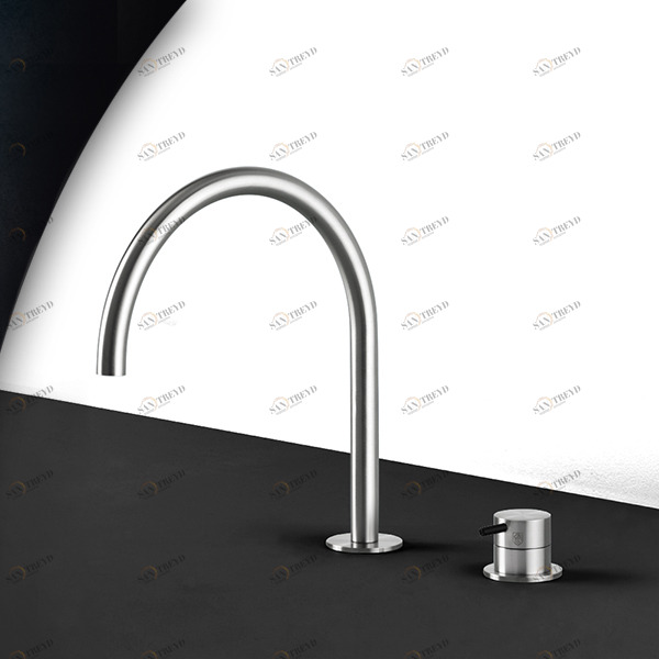 Кухонный смеситель сталь матовая с черной ручкой Kitchen Radomonte TKI32SCIL22 Кухонные смесители Radomonte TKI32SCIL22KITCHEN