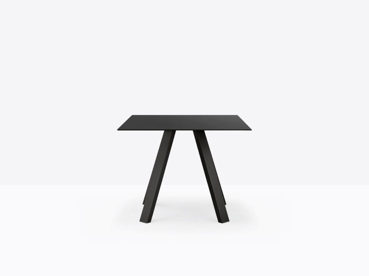 Деревянный квадратный стол Pedrali Arki-Table ARCH-00019165 - Вид №1