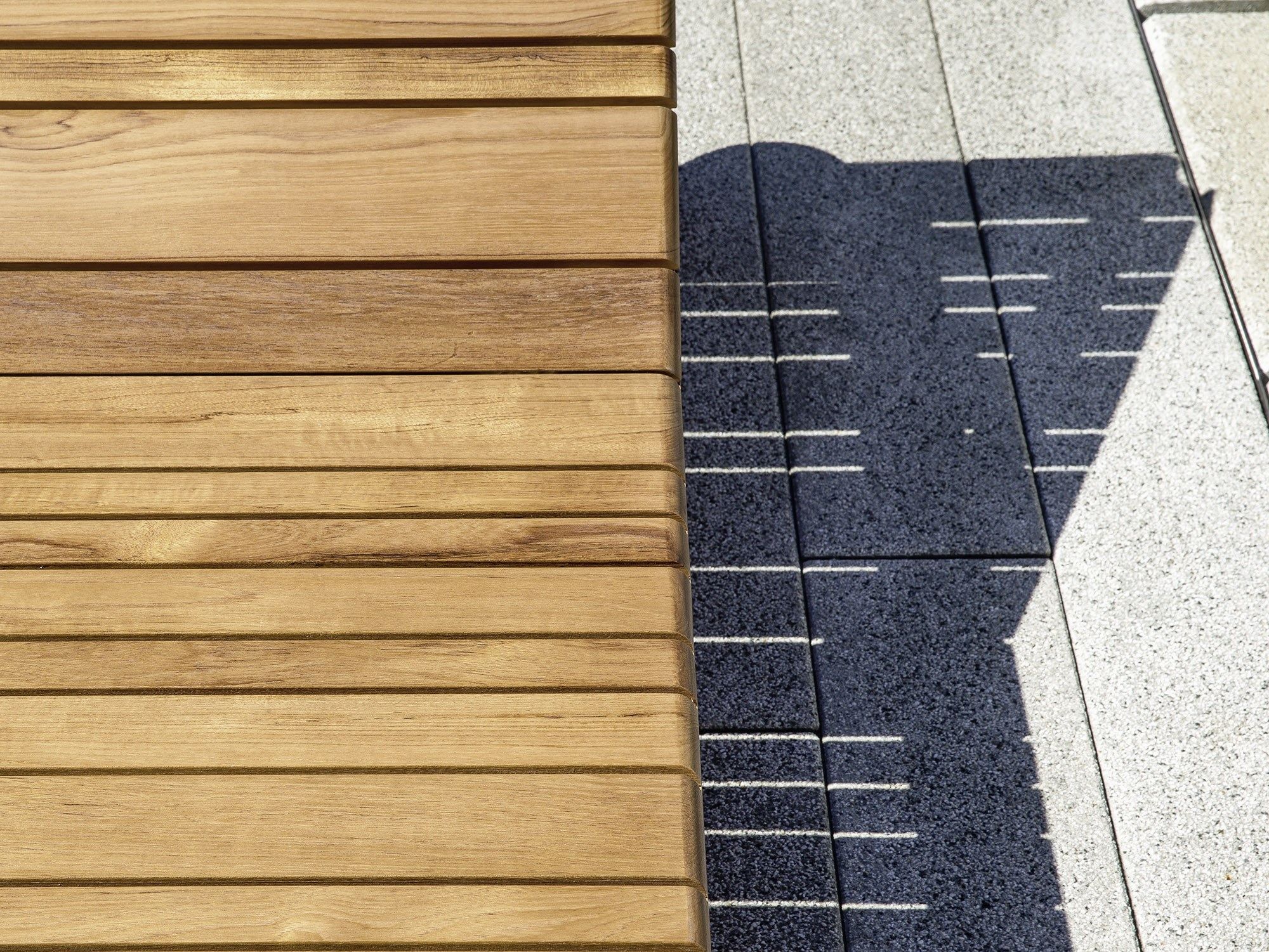 Садовая кровать с откидной спинкой из тикового дерева с колесами Varaschin штрих-код ARCH-00034068 - Вид №11