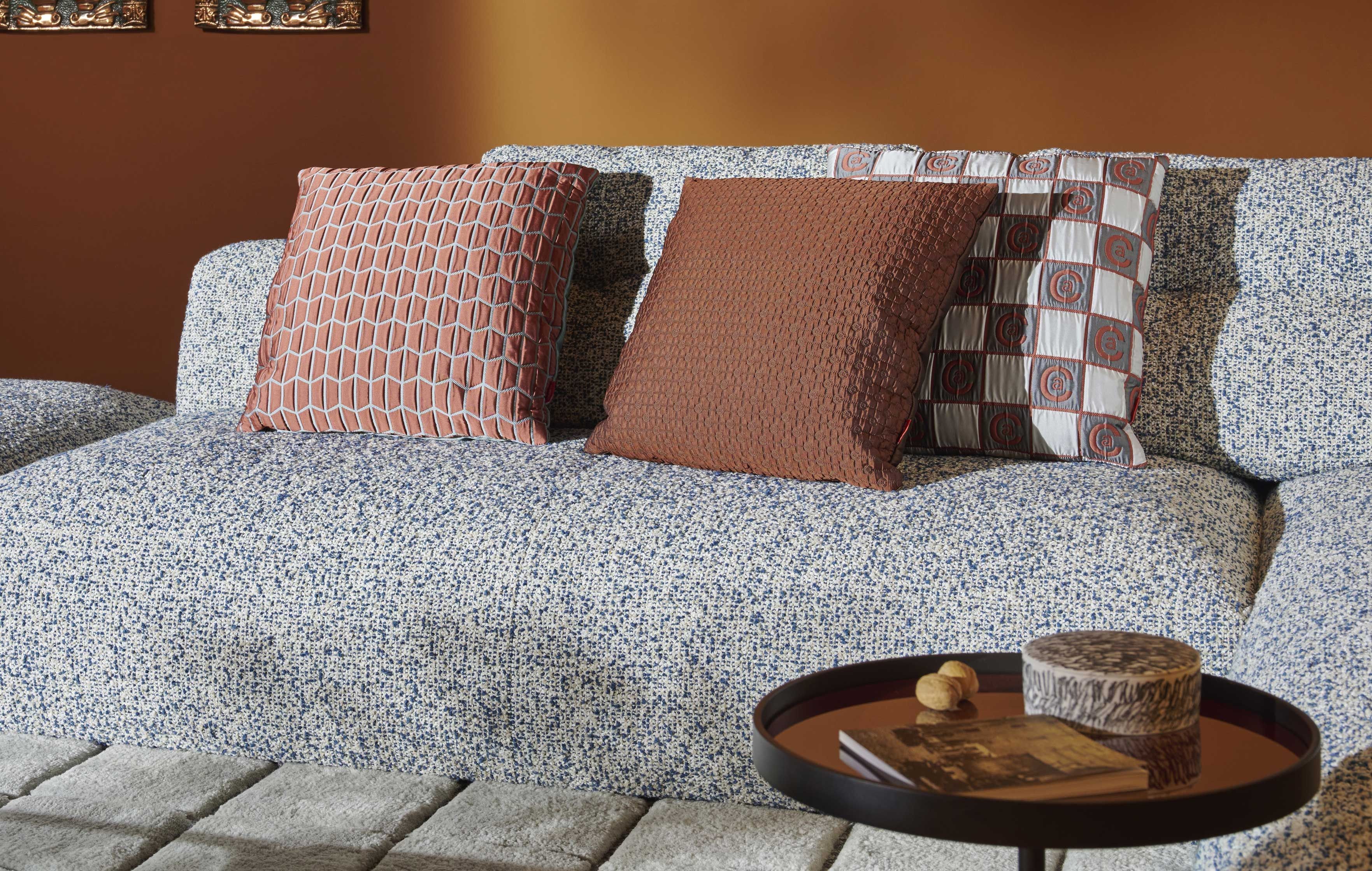 Узорчатая тканевая подушка для дивана CASSINA рамка ARCH-00054907 - Вид №3