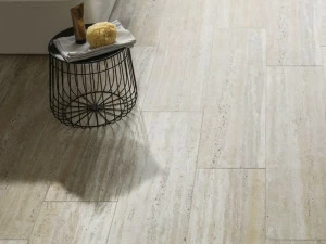 Venis Настенная / напольная плитка с эффектом мрамора Coliseum