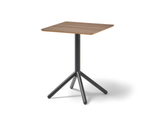 Квадратный стол из ясеня